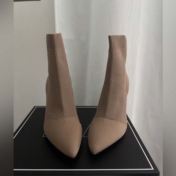 New! Mia Mckinley Bootie size 7.5 - Picture 1 of 10